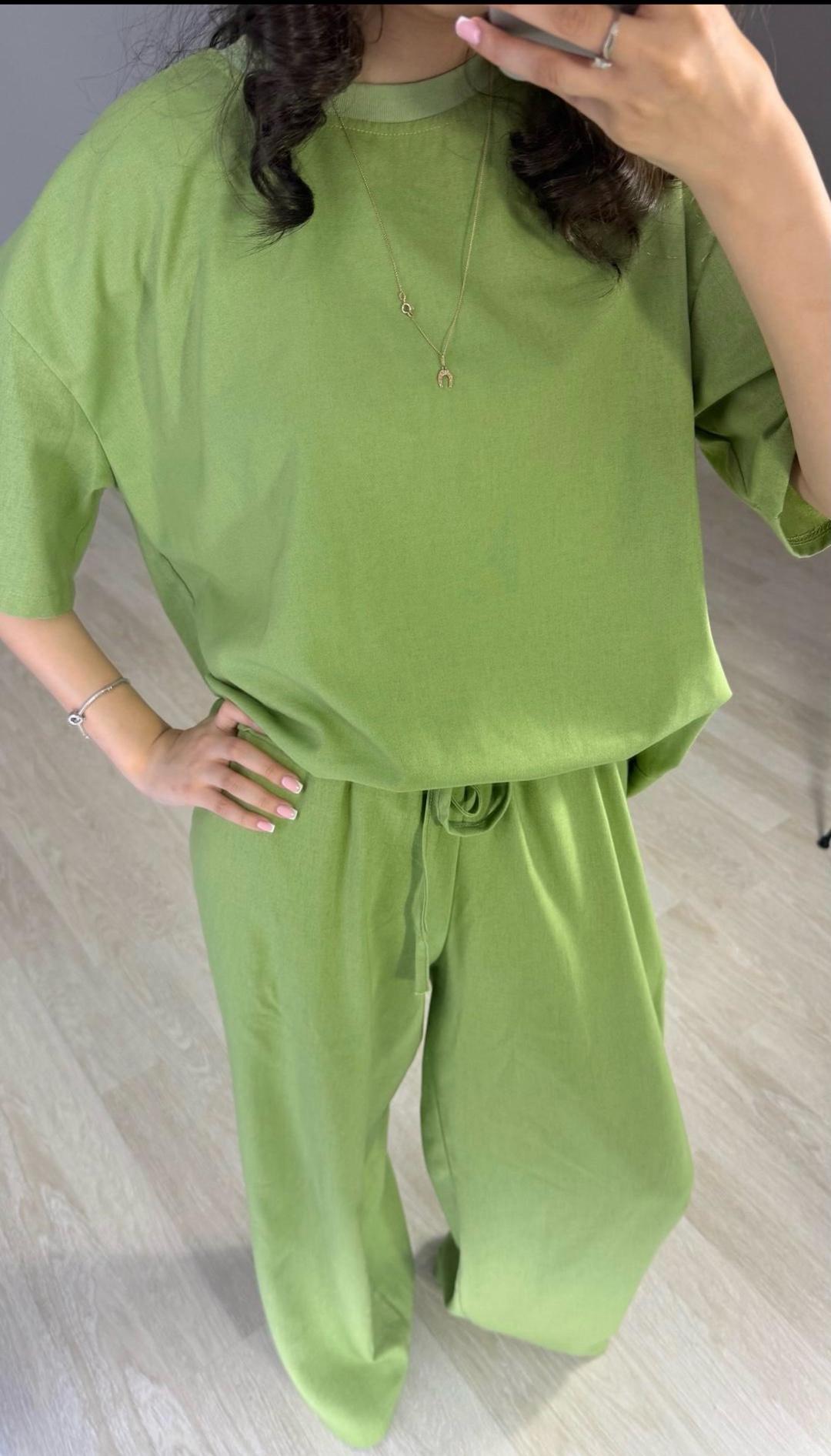 китай Оливковый костюм двойка (L–XL)Стильный костюм свободного кроя в трендовом цвете — фото 2
