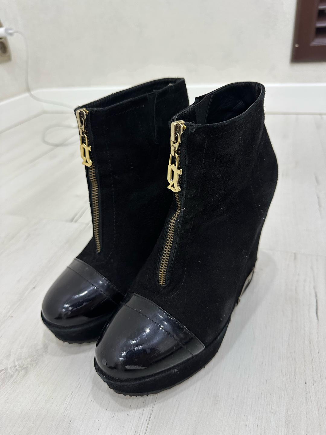 Galliano Ботильоны на танкетке — фото 2