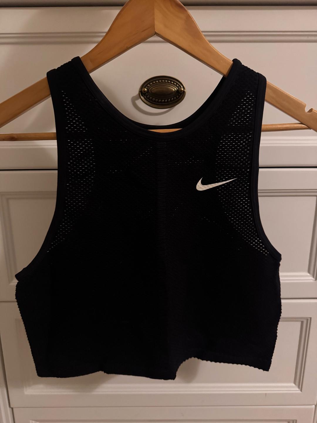 Nike Спортивный кроп-топ Nike — фото 2