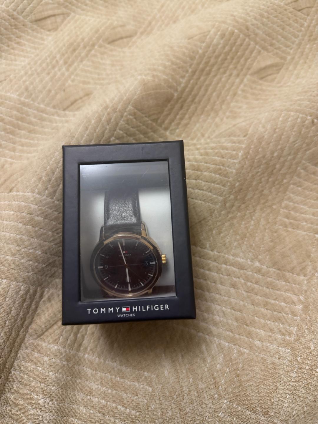 Tommy Hilfiger часы Tommy Hilfiger — фото 2