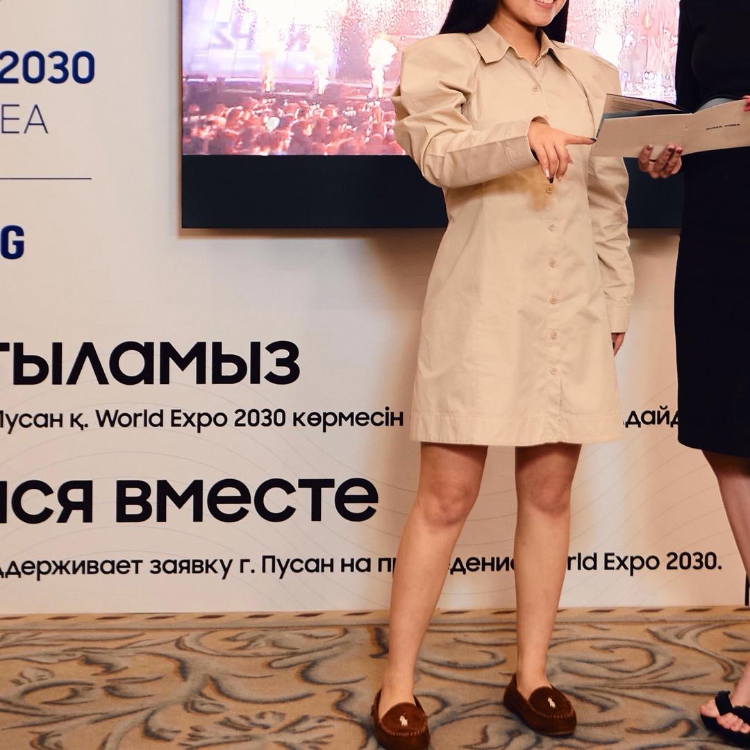 COS Бежевое платье COS — фото 2