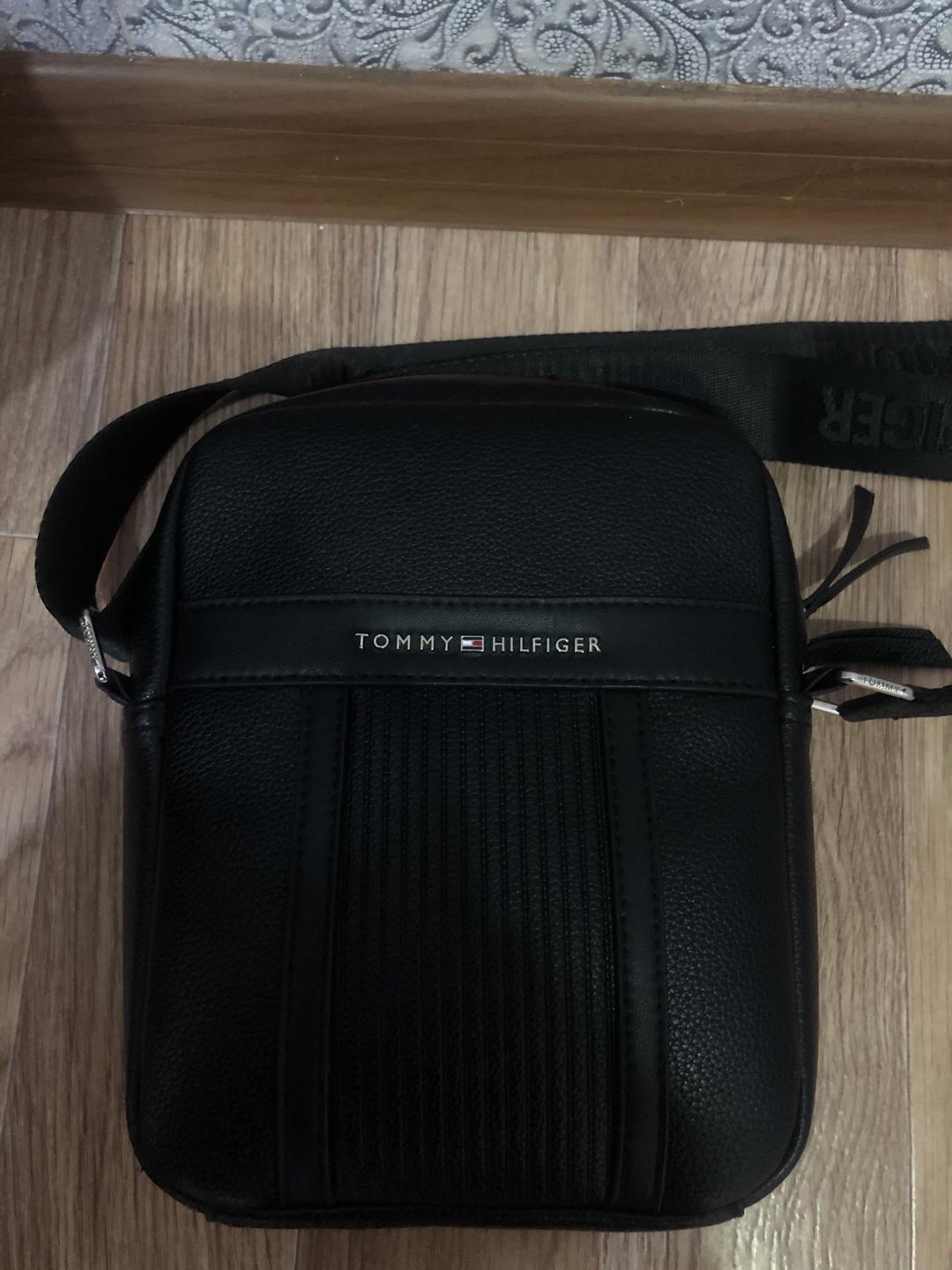 Tommy Hilfiger барсетка оригинал — фото 2