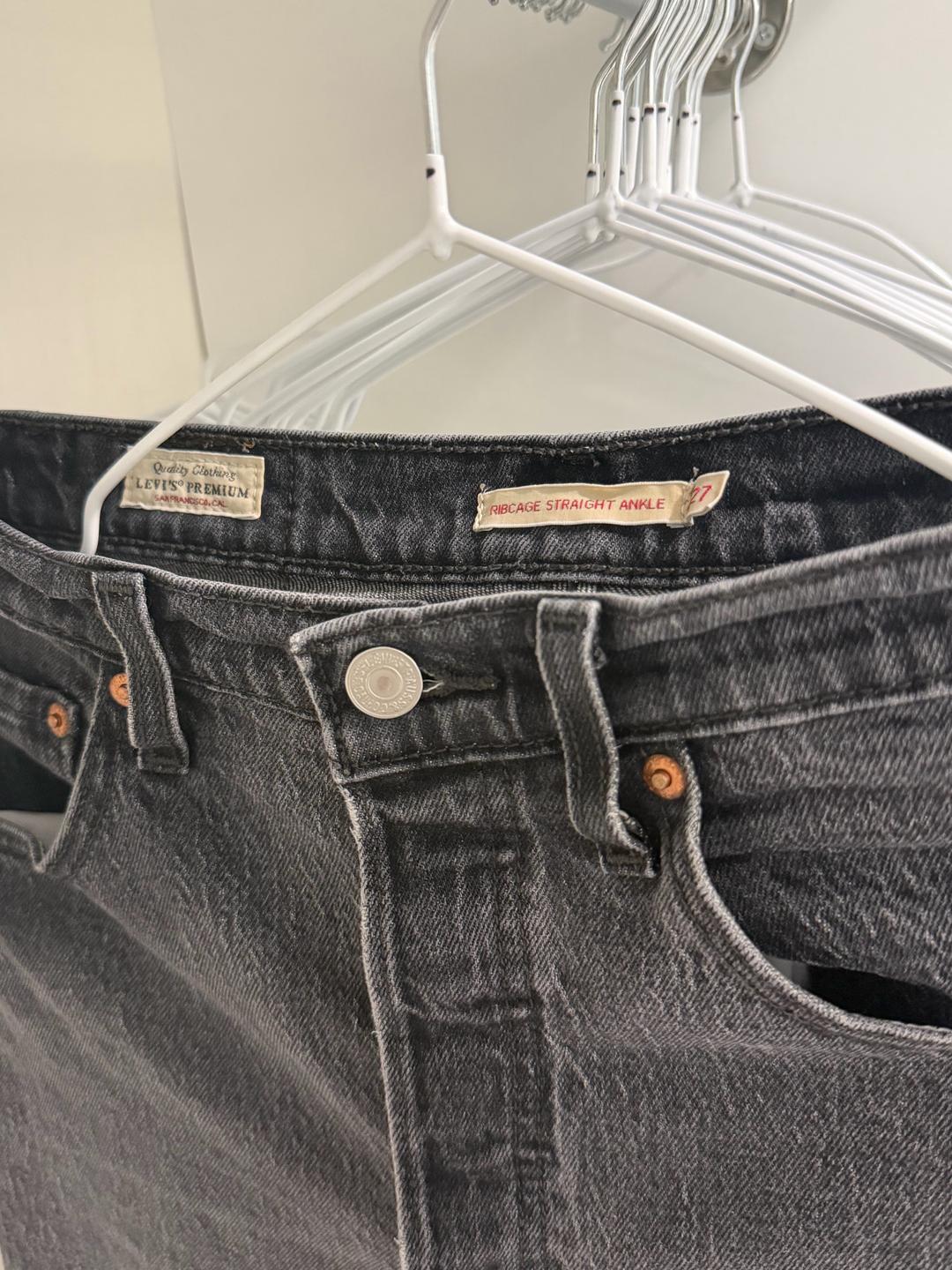 Levi's Джинсы Levi's Ribcage Straight Ankle 27 р — фото 2