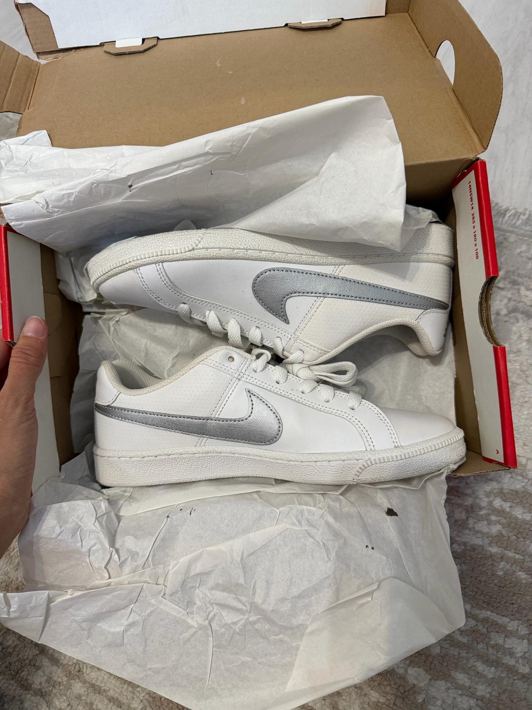 Nike Кроссовки Nike Court Royale — фото 2
