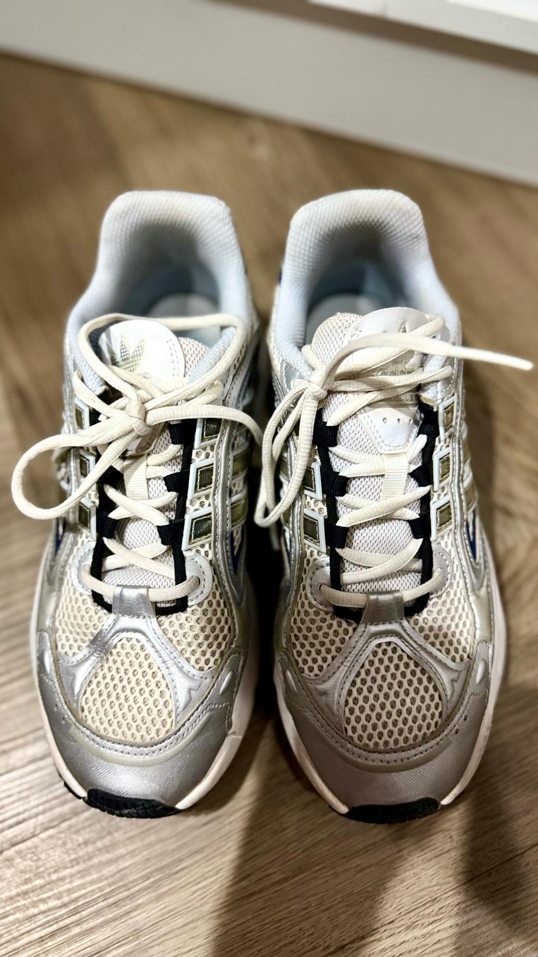 Adidas Кроссовки Adidas — фото 2
