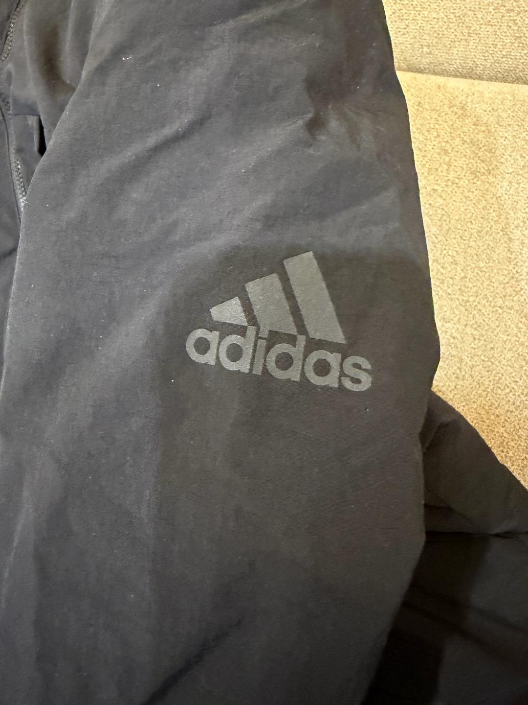Adidas Зимняя куртка Adidas — фото 2