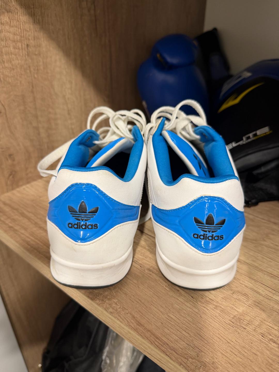 Adidas Кроссовки adidas — фото 2
