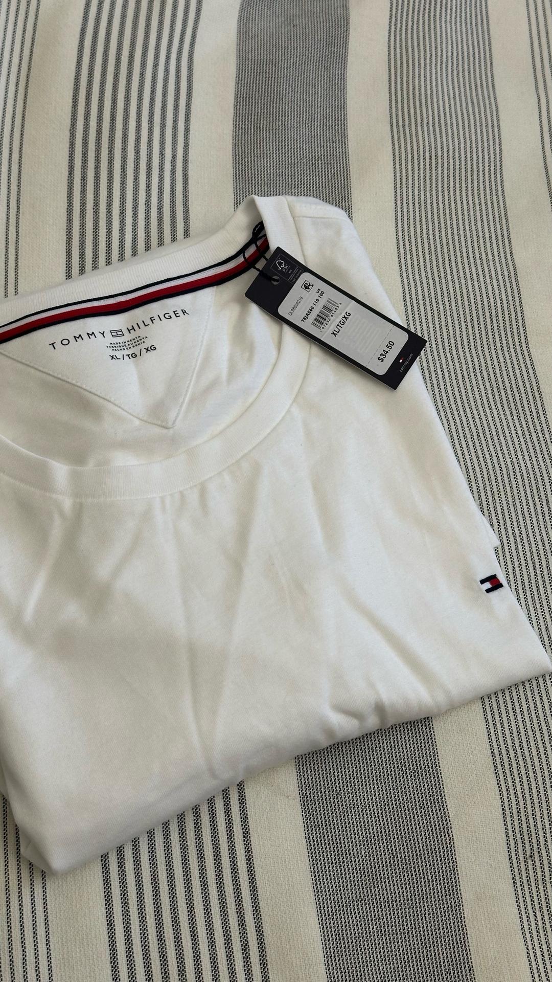 Tommy Hilfiger Tommy Hilfiger — фото 2