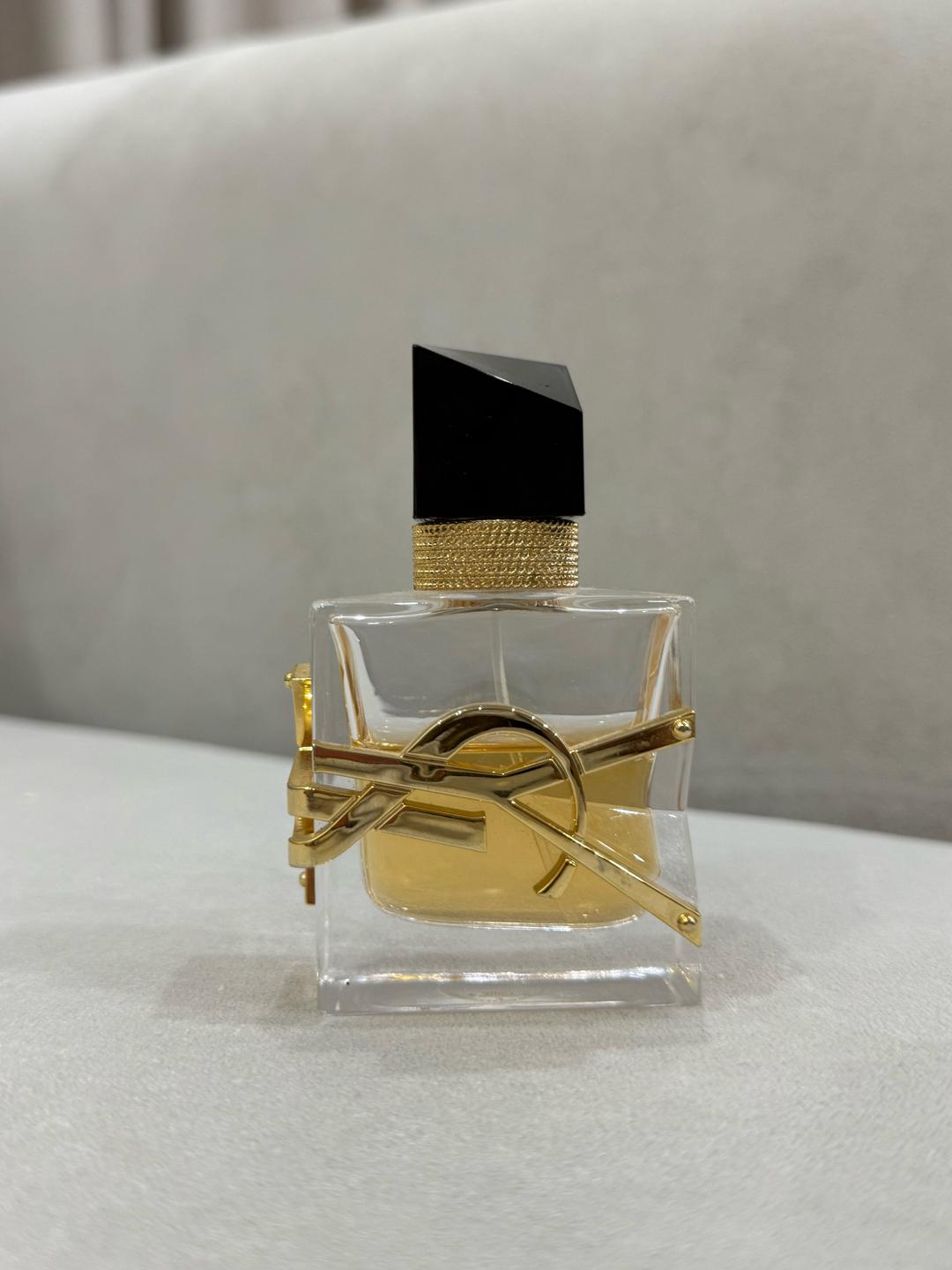 Yves Saint Laurent Парфюмерная вода Yves Saint Laurent Libre — фото 2