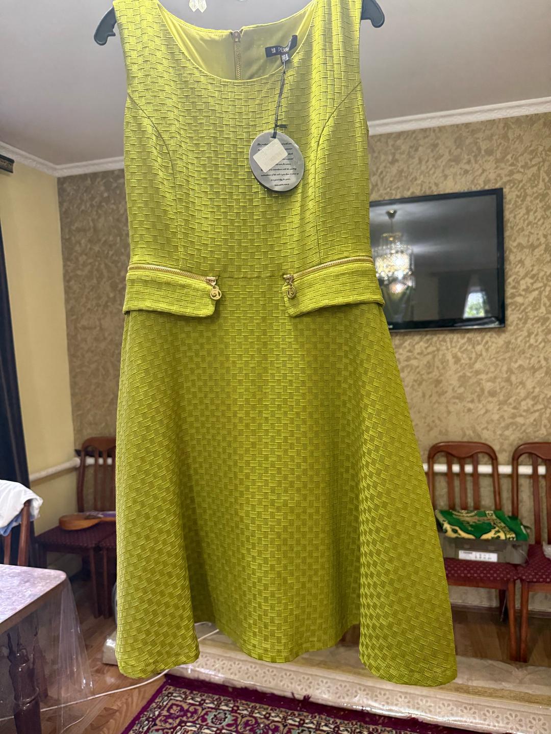 Нет бренда Платье фисташкового цвета — фото 2