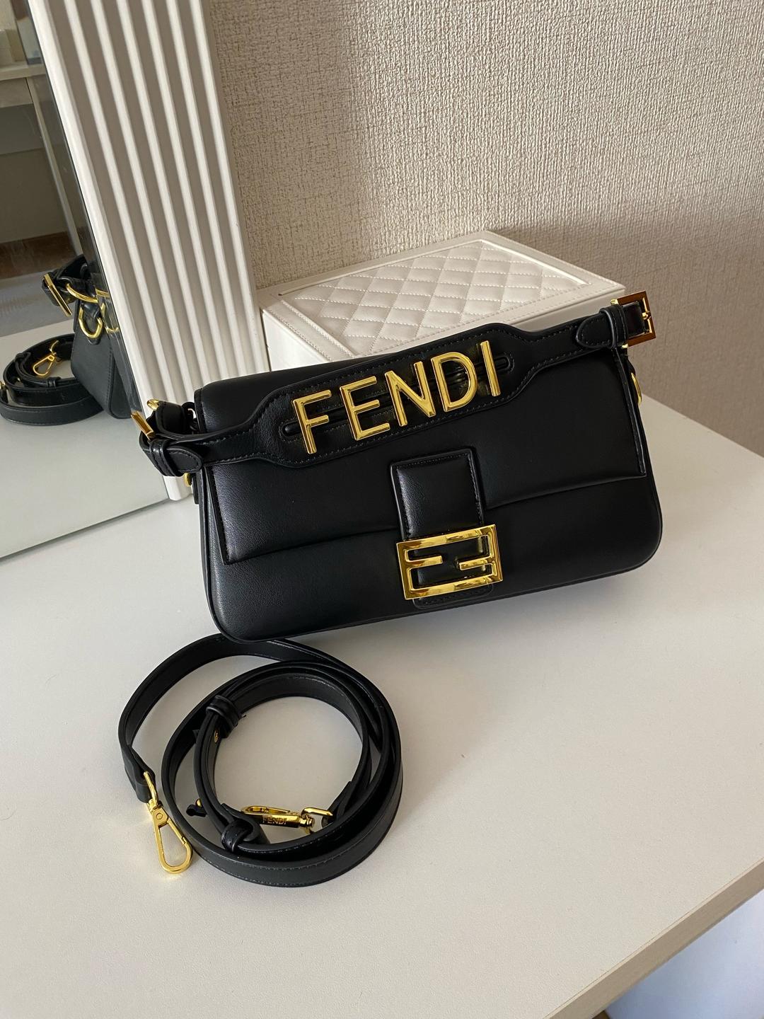 Fendi Fendi черная сумка — фото 2