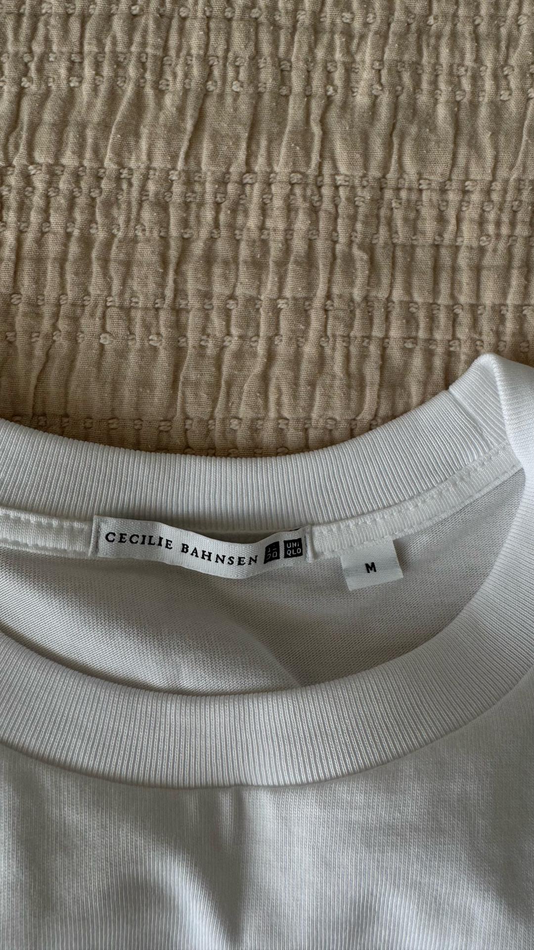 Cecilie Bahnsen Футболка Uniqlo с оборками — фото 2