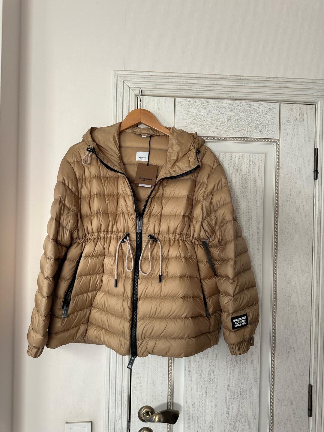 Burberry Новый пуховик Burberry — фото 2