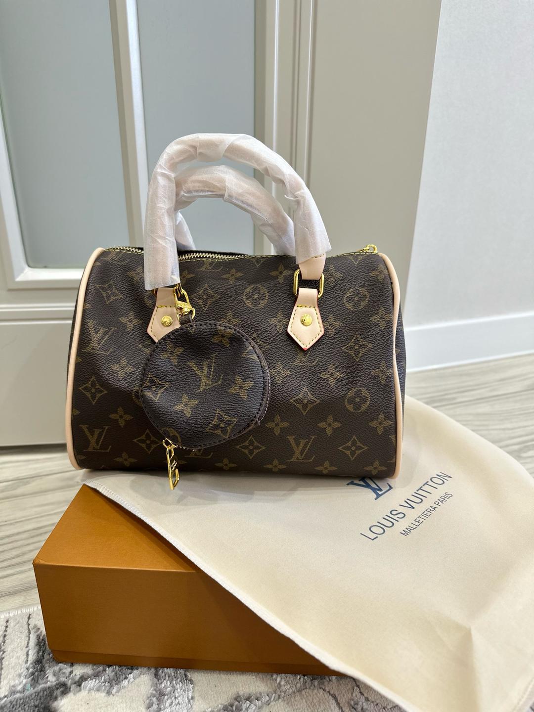 Louis Vuitton Сумка Louis Vuitton — фото 2