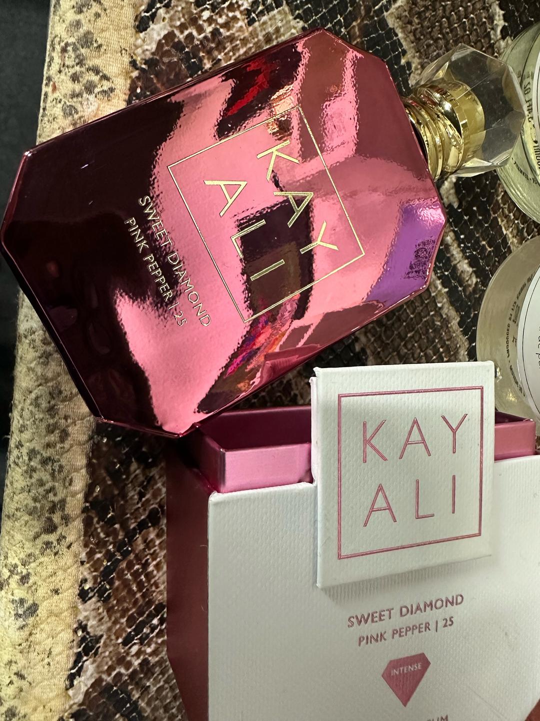Kayali KAYALI Sweet Diamond Pink Pepper 25 Intense — фото 2