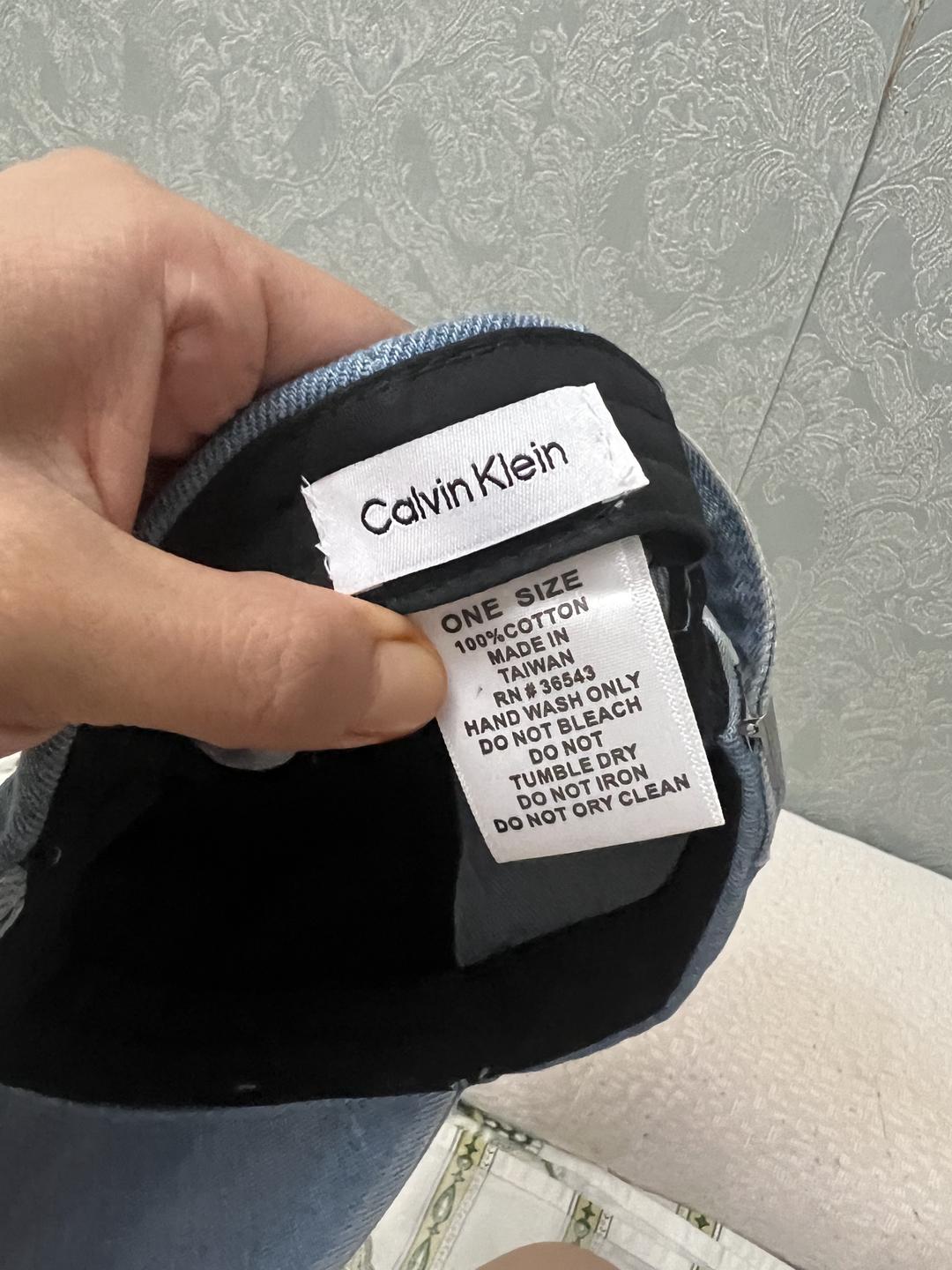 Calvin Klein calvin Klein бейболка стандарт унисекс — фото 2