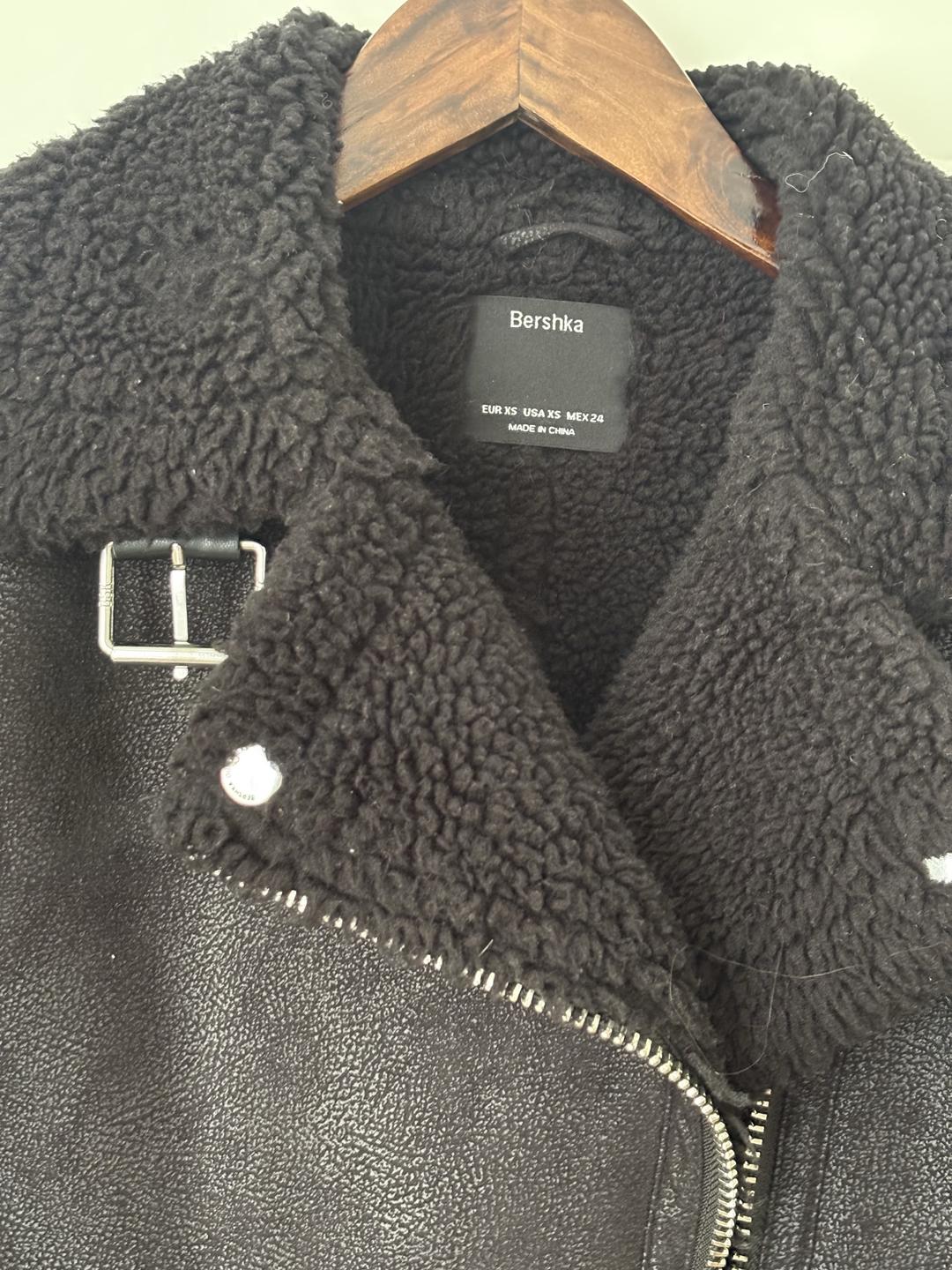 Bershka Дубленка — фото 2