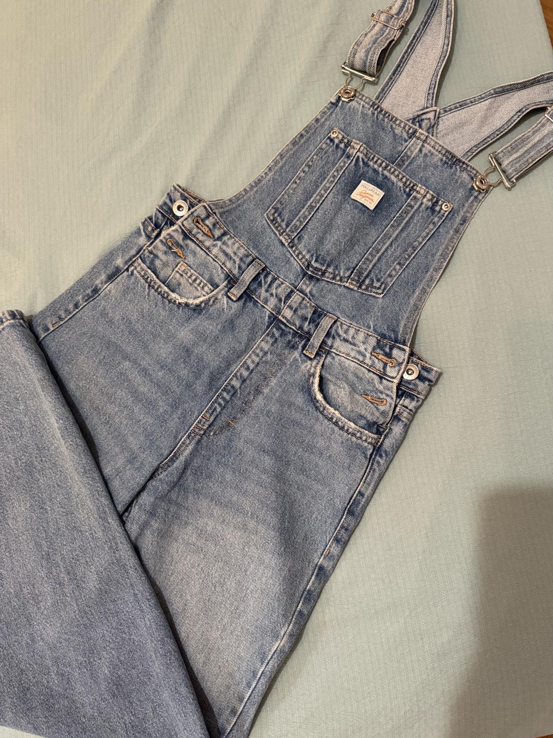 Pull & Bear джинсовый комбинезон — фото 2