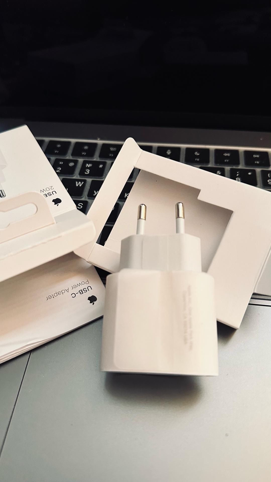 Apple Адаптер оригинал — фото 2