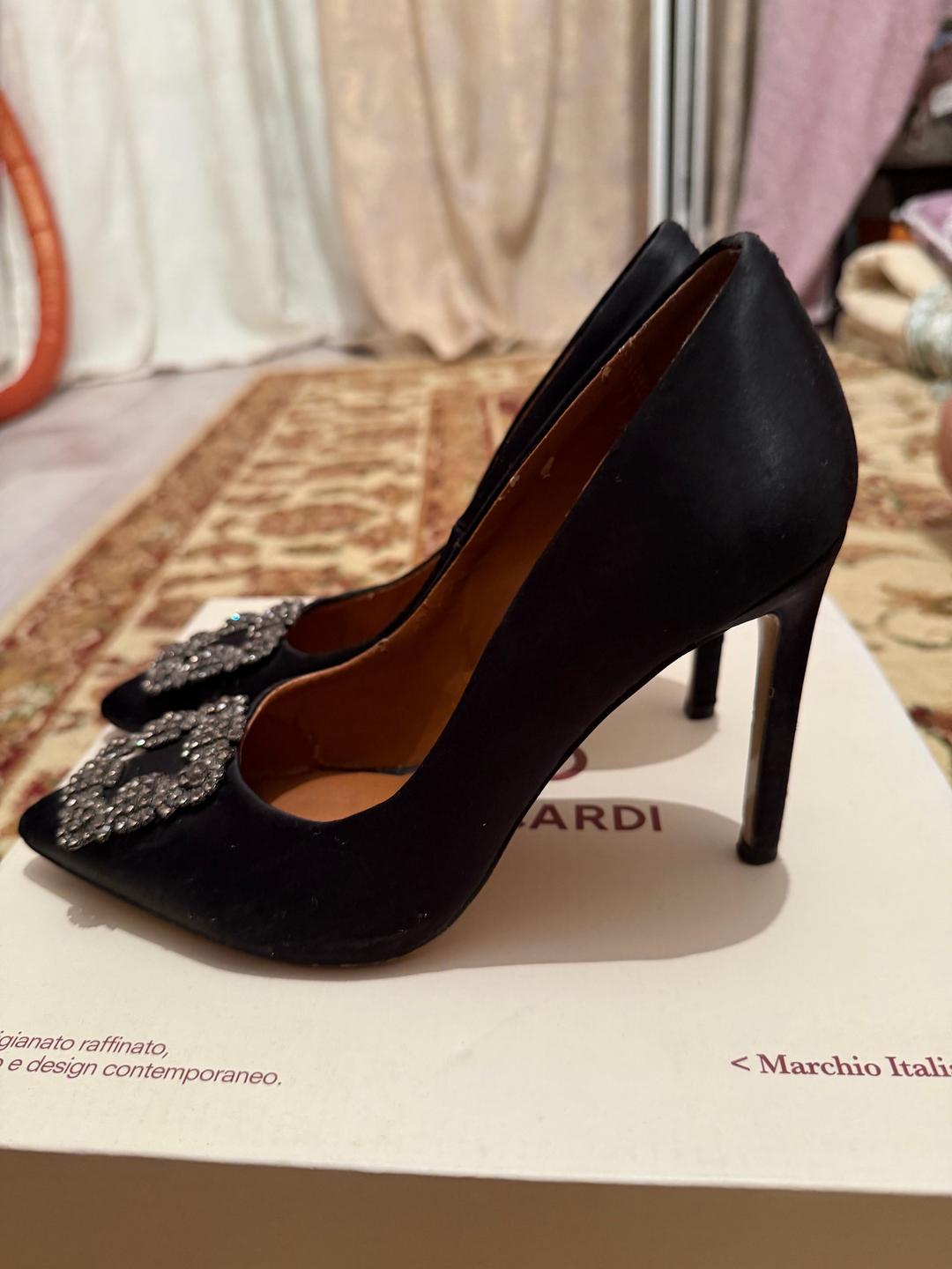Manolo Blahnik Туфли черные — фото 2