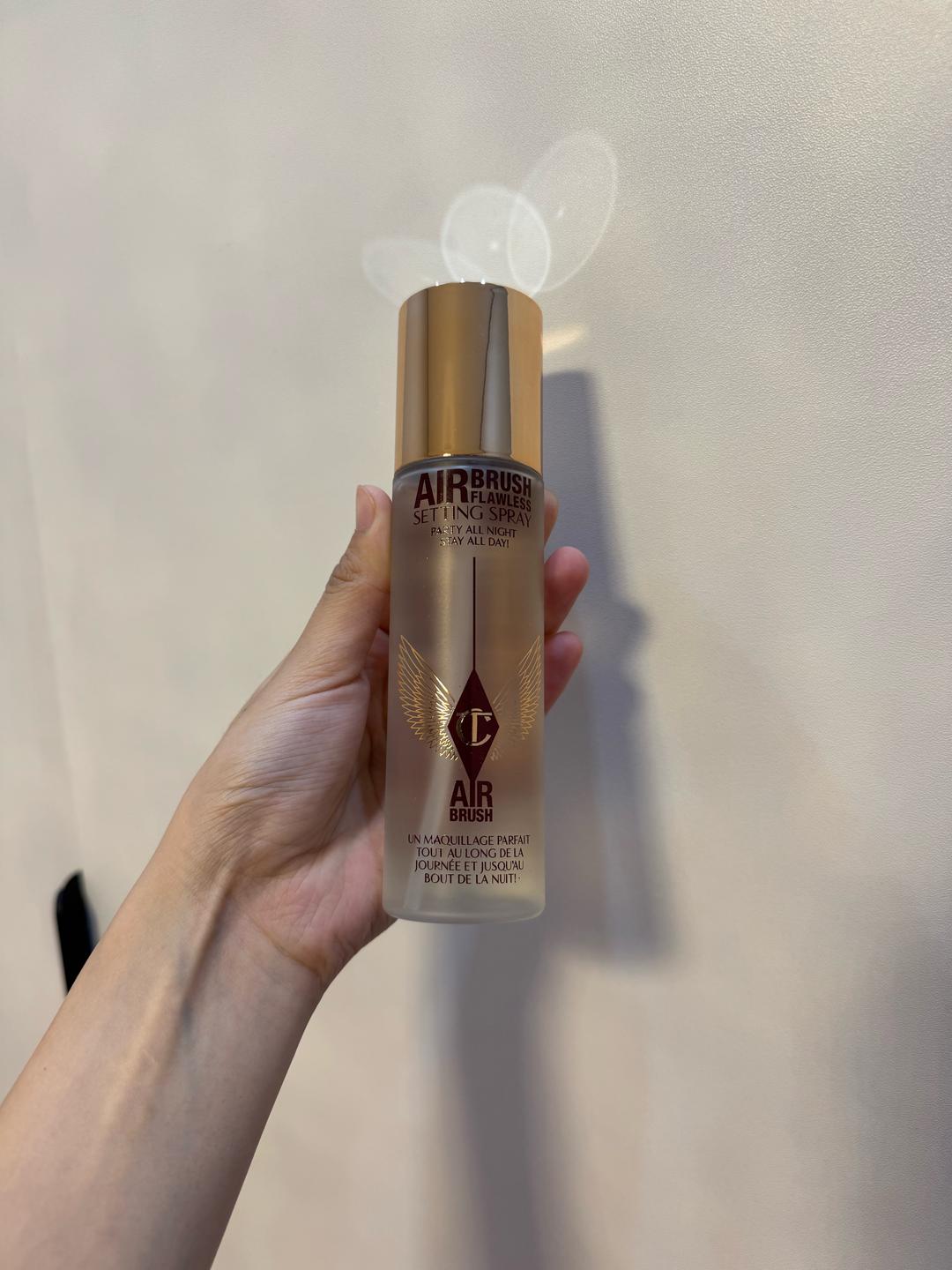 Charlotte Tilbury Charlotte Tilbury Airbrush Flawless Setting Spray — фото 2