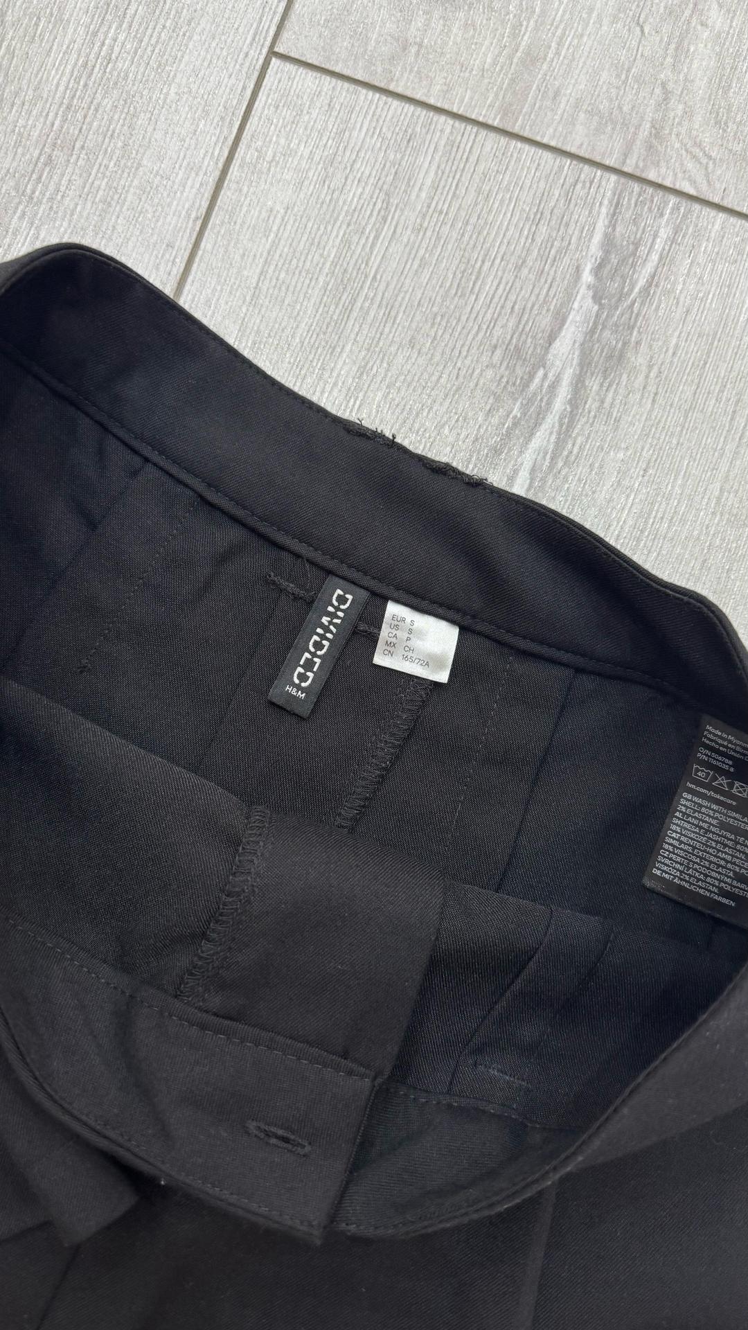 H&M юбка черная классика — фото 2