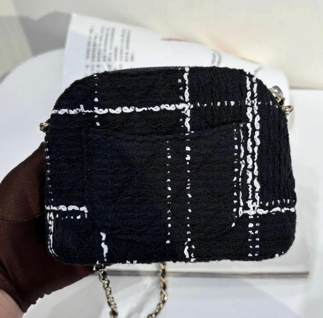 Chanel Chanel VIP Gift Tweed Bag — фото 2