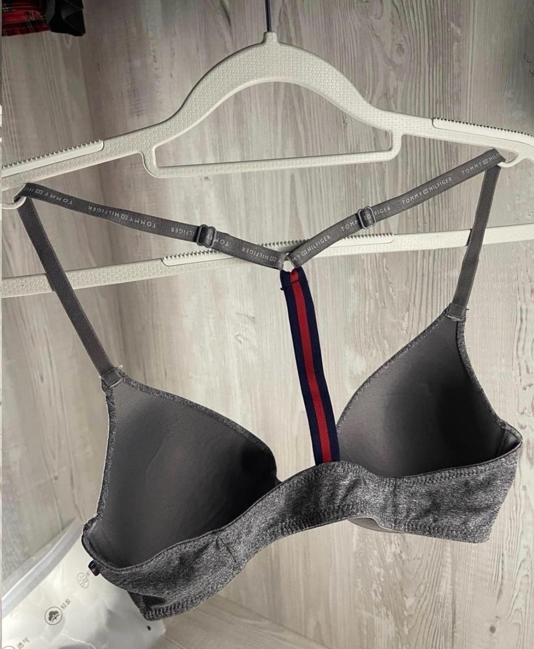 Tommy Hilfiger Серый бюстгальтер Tommy Hilfiger, оригинал.Модель Front-closure / Y-back — фото 2