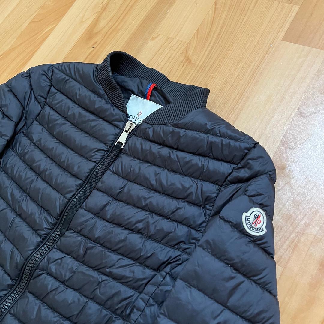 Moncler Moncler Longue Saison микропуховик — фото 2