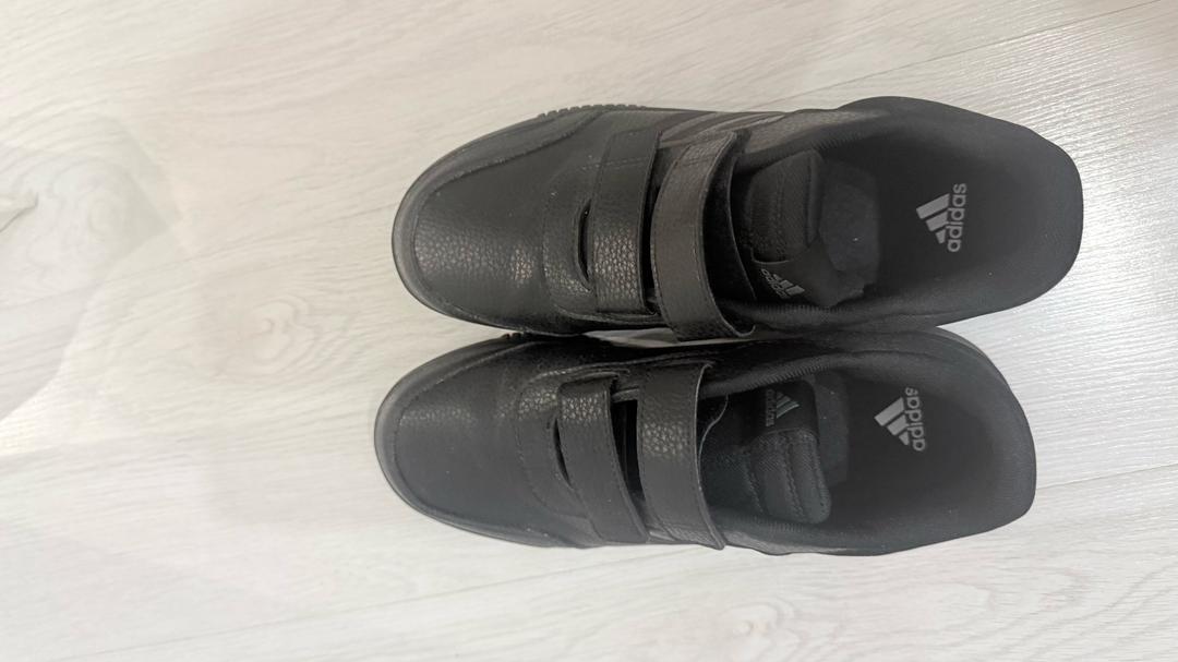 Adidas Кроссовки adidas — фото 2