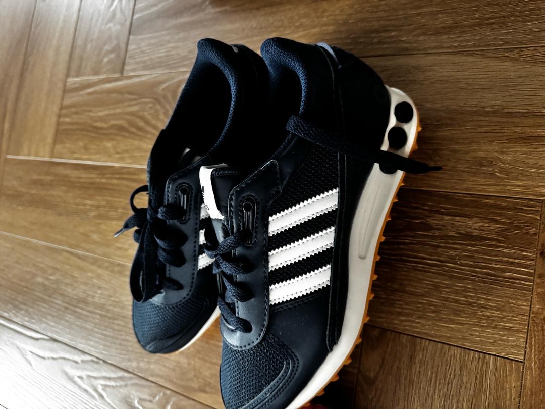 Adidas Кроссовки от Адидас — фото 2