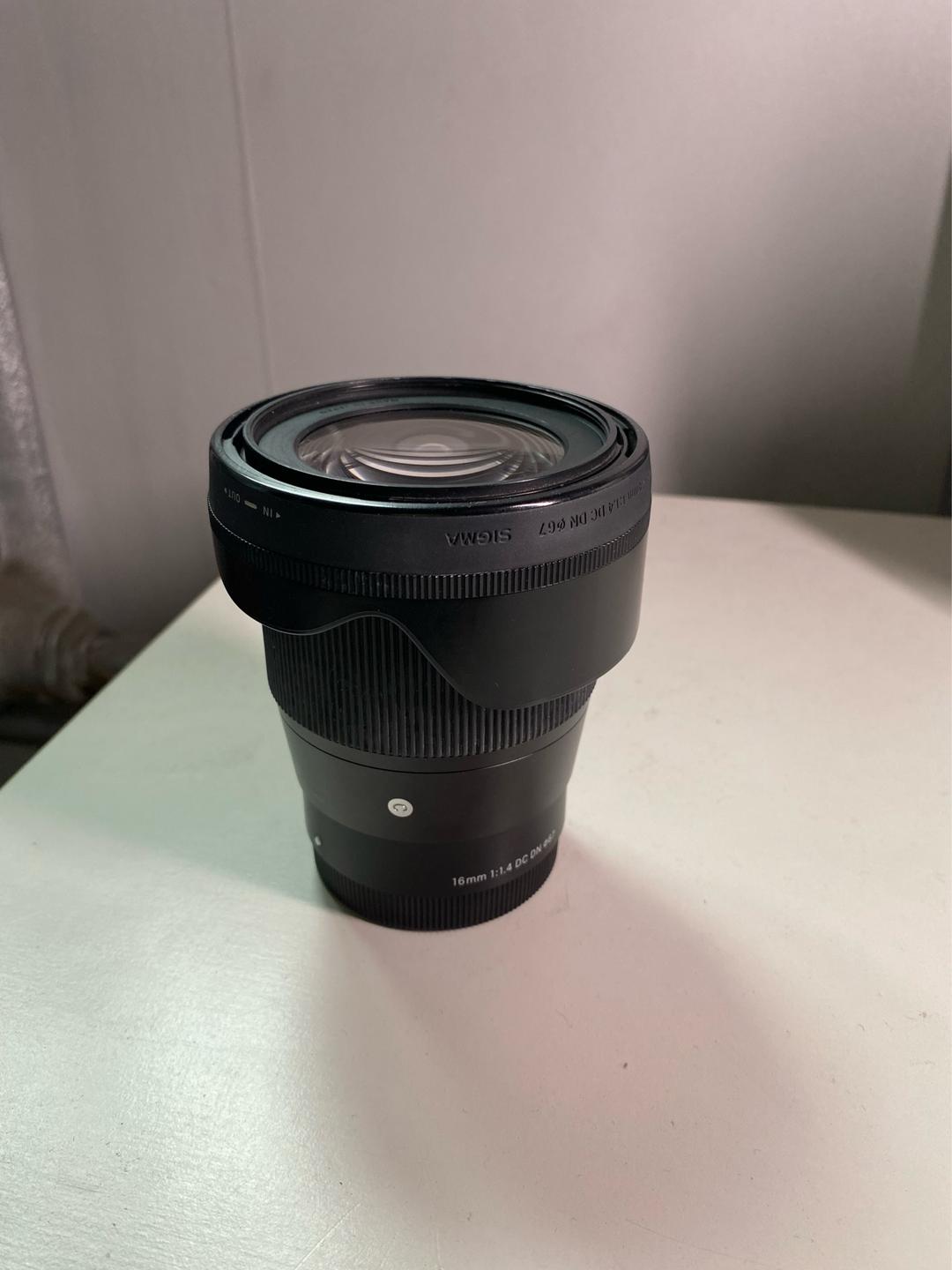 Sony sigma 16mm объектив — фото 2