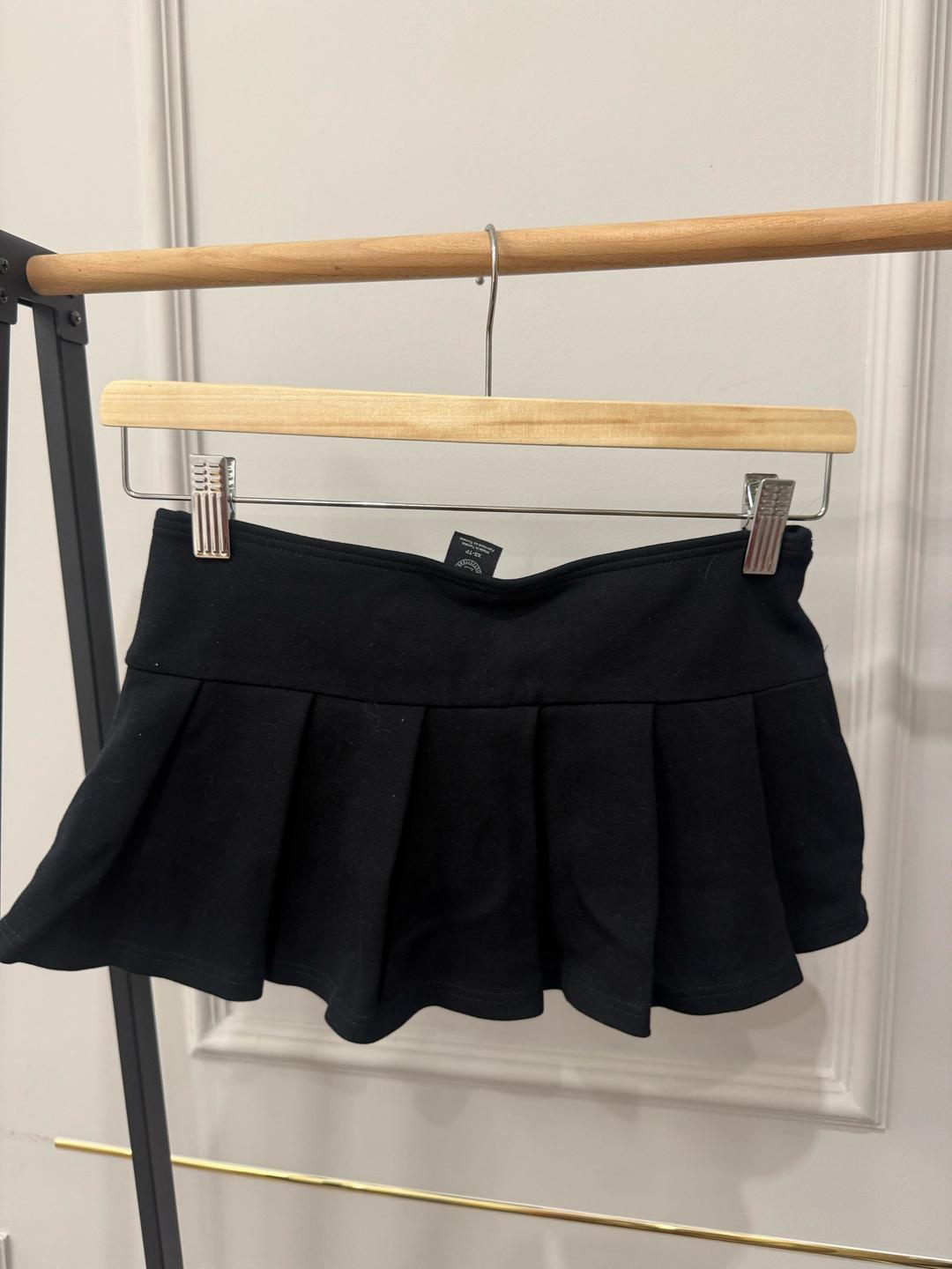 Urban Outfitters Микро юбка-шорты — фото 2