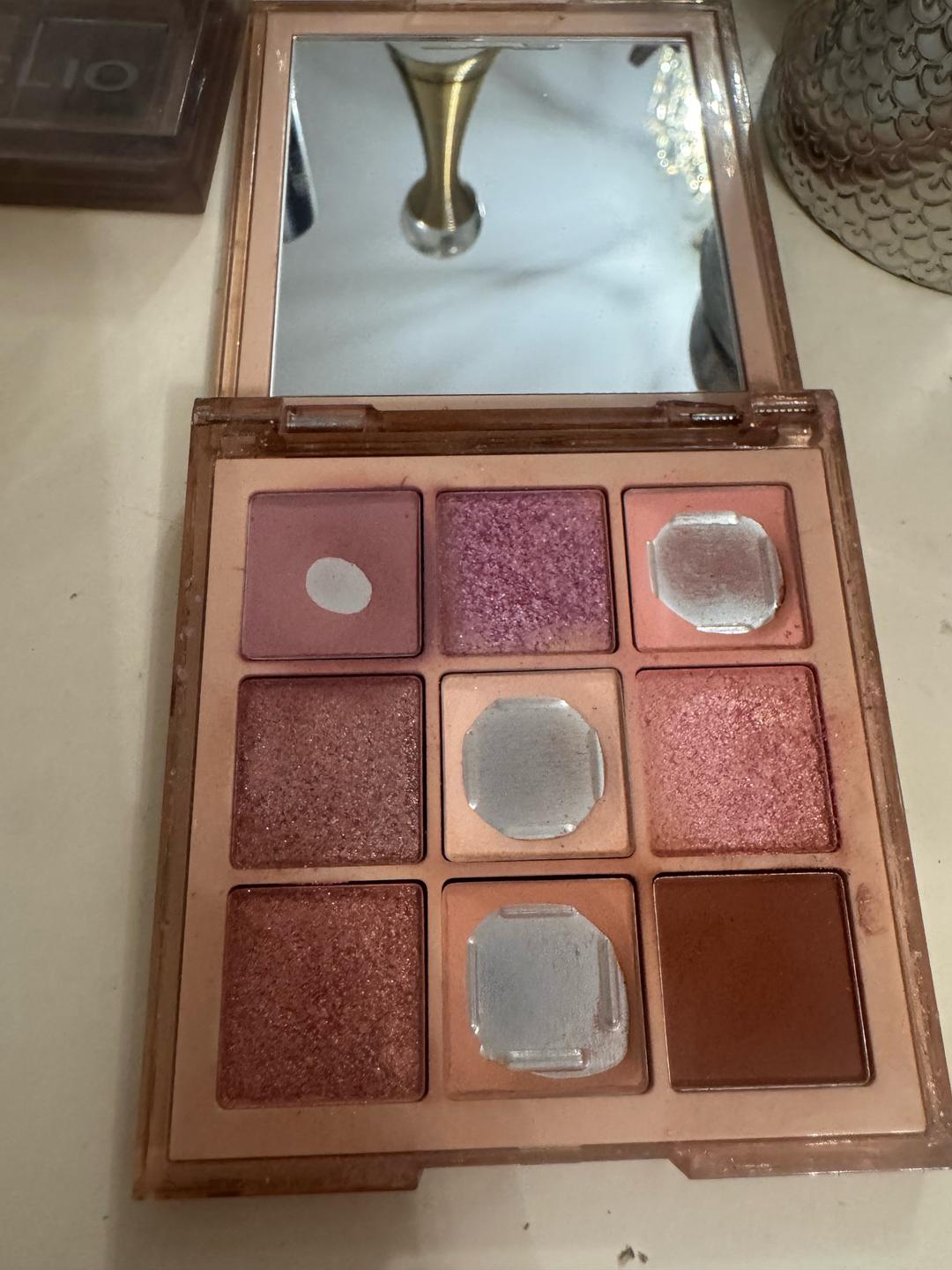 Huda Beauty Палетка теней Huda Beauty — фото 2