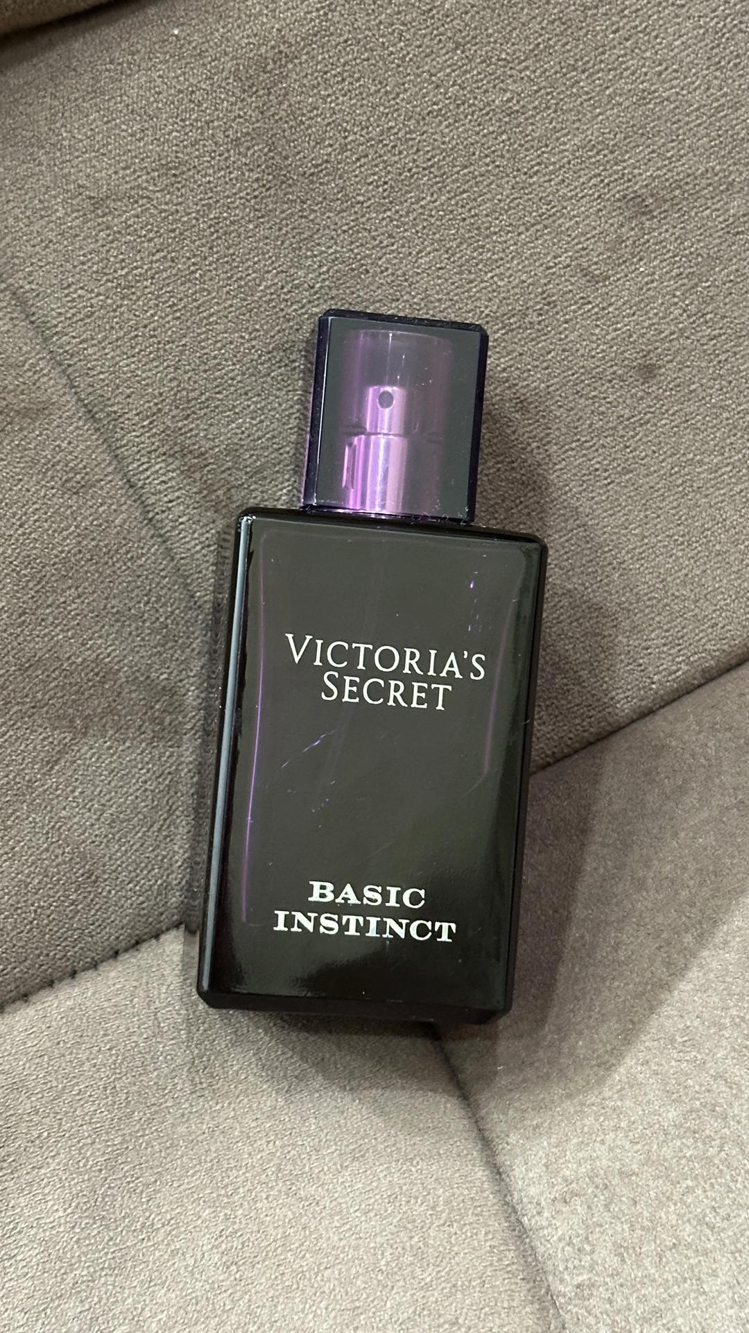 Victoria's Secret парфюм Victoria's Secret Basic Instinct 50 ml — фото 2