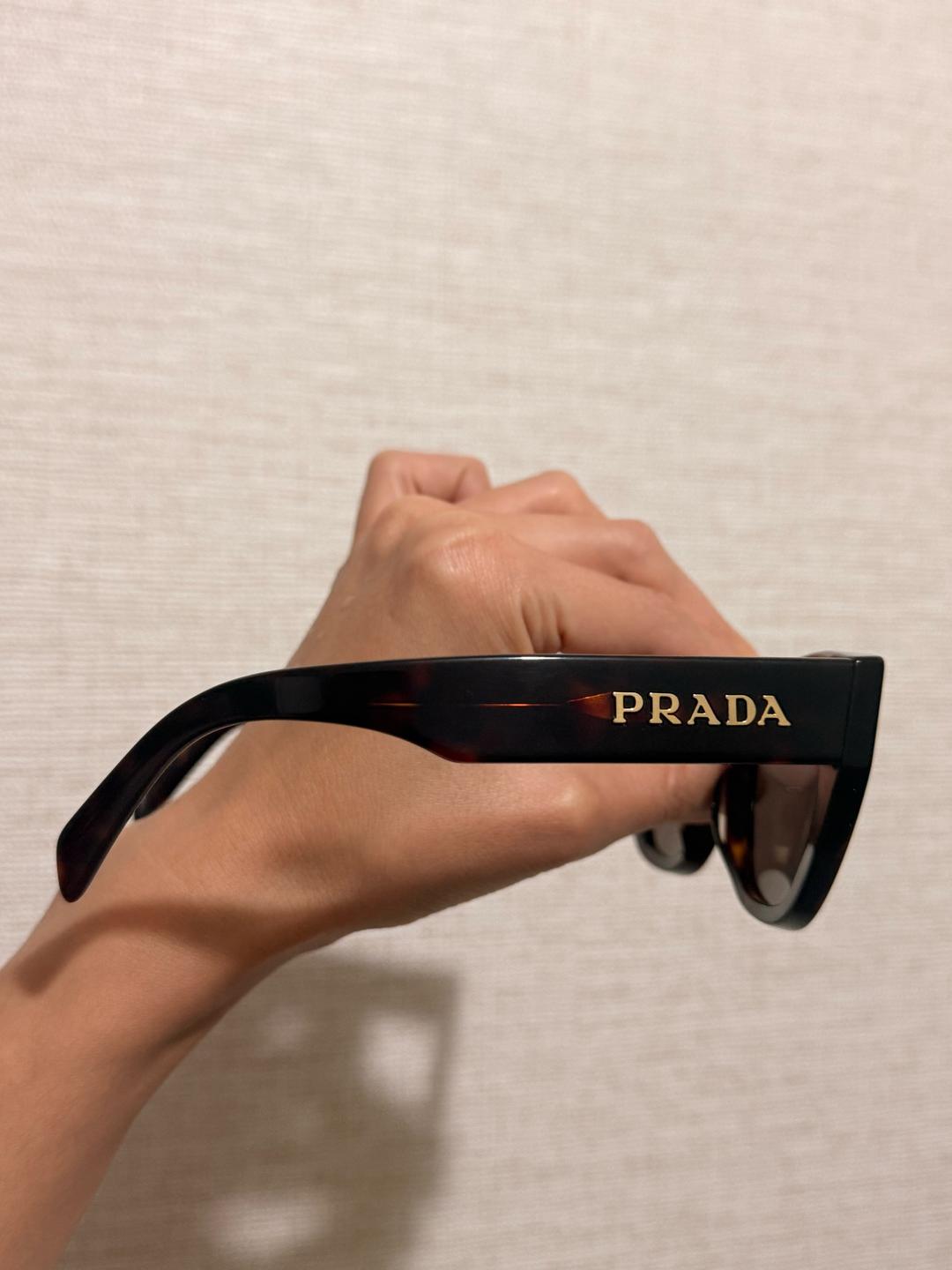 Prada Солнцезащитные очки Prada — фото 2