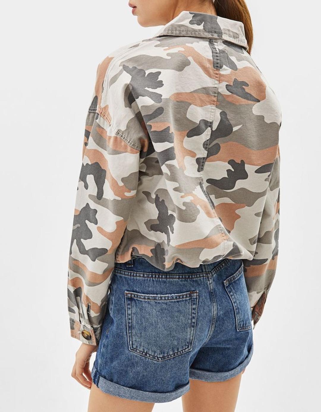 Bershka Стильная укороченная куртка Bershka Authentic Equipment — фото 2
