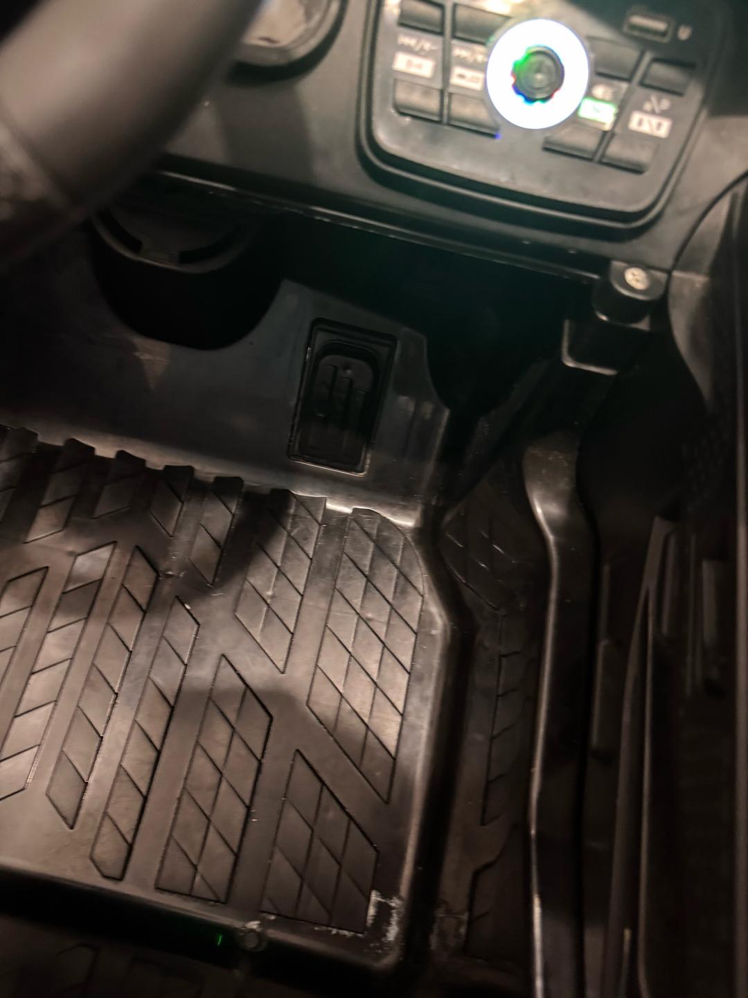 Lexus Электромобиль — фото 2