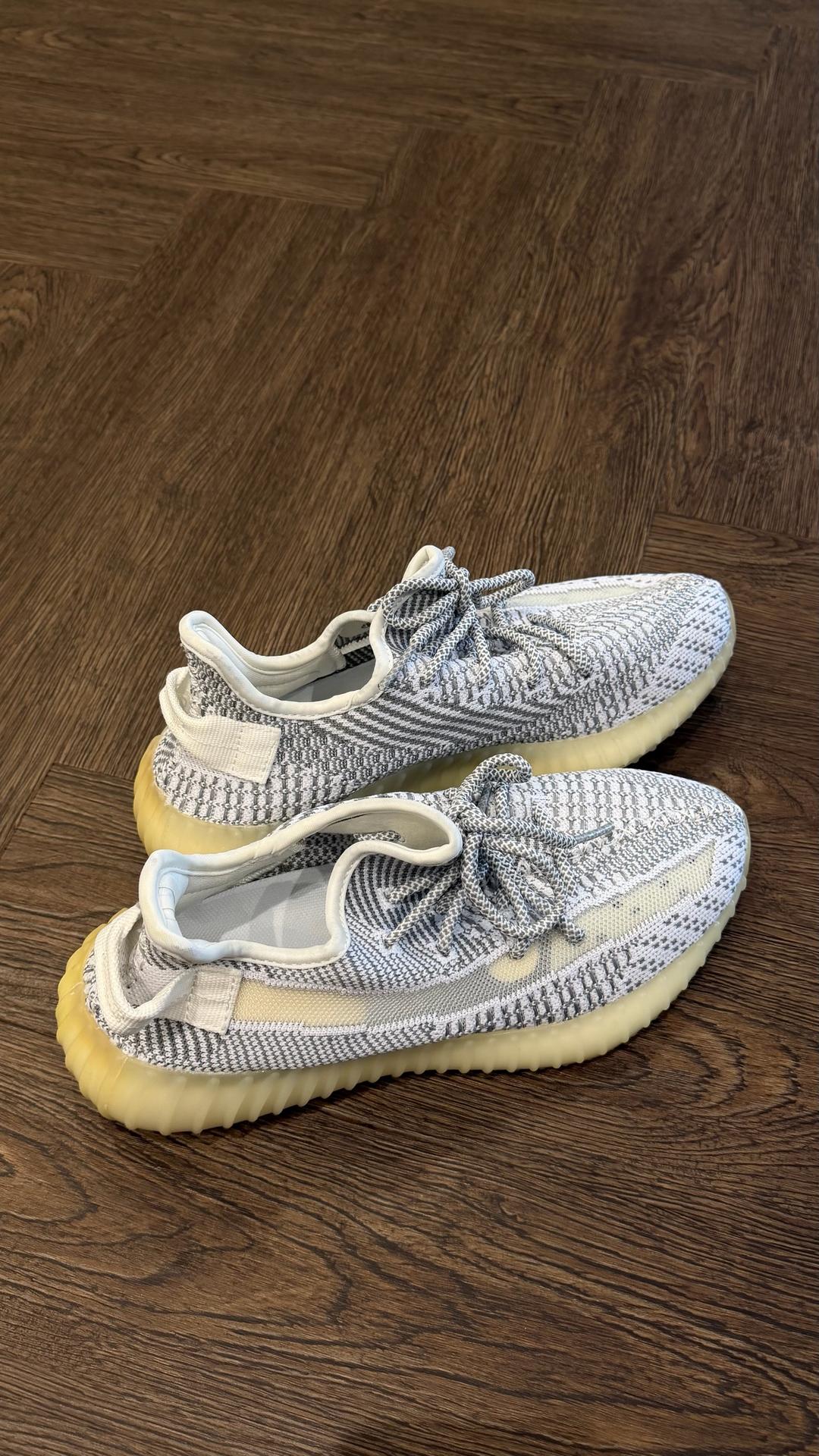 Adidas Кроссовки Adidas Yeezy — фото 2
