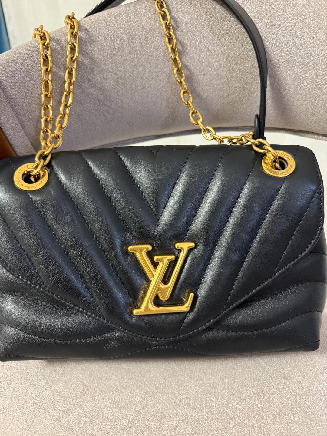 Louis Vuitton Louis Vuitton New Wave Chain Bag — фото 2