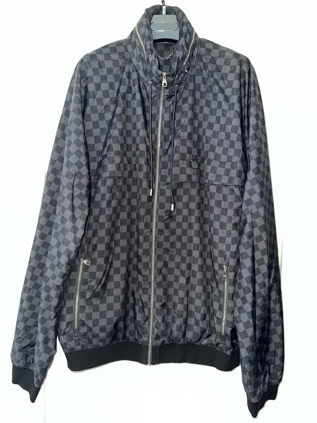 Louis Vuitton Куртка Louis Vuitton мужская — фото 2