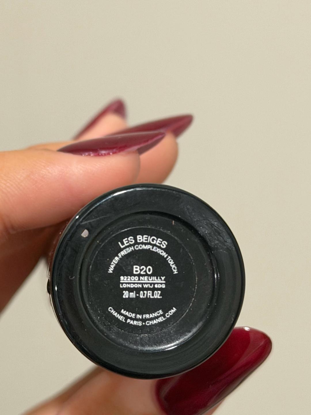 Chanel CHANEL Les Beiges Water-Fresh Complexion Touch тональный флюид — фото 2