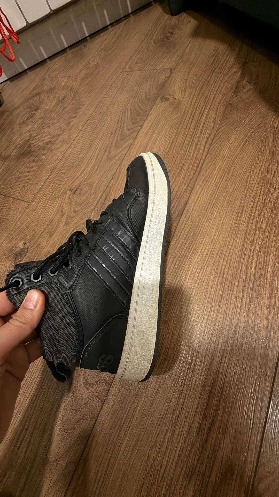 Adidas Высокие кроссовки Адидас — фото 2