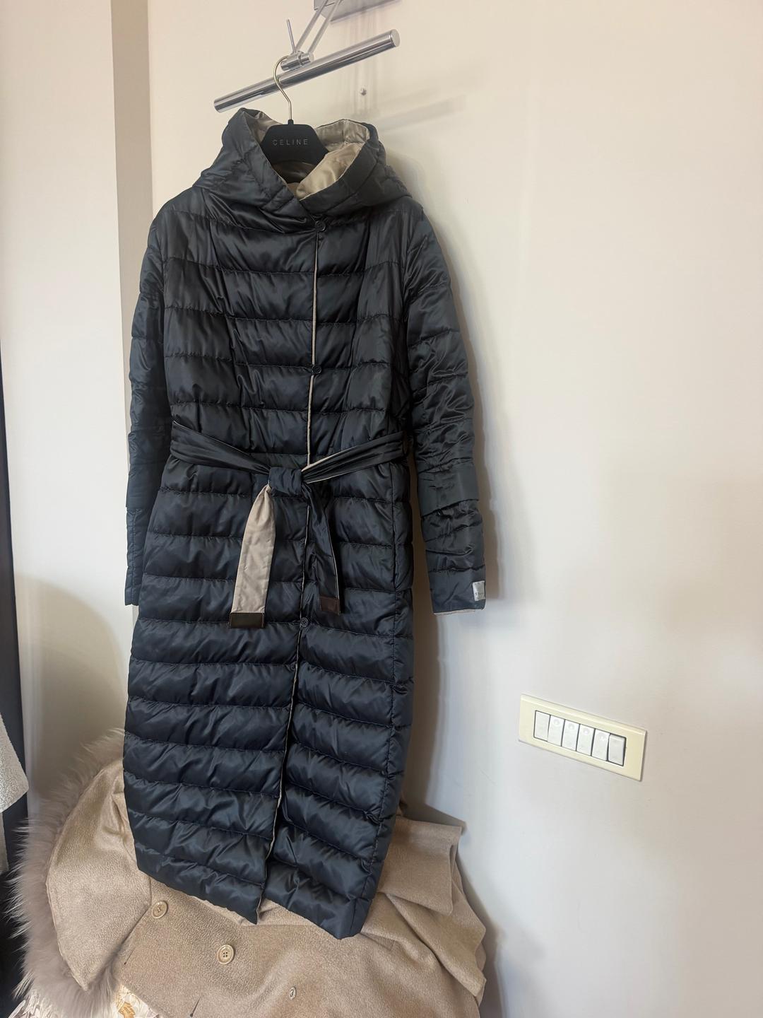 Max Mara Стеганый пуховик  Макс Мара , с поясом, размер М, — фото 2