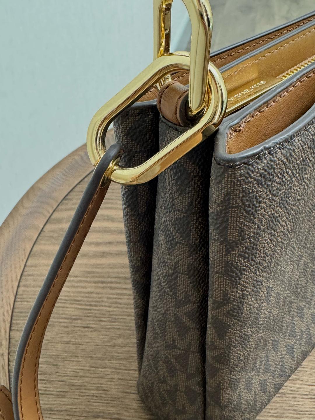 Michael Kors Michael Kors Signature Medium Crossbody Bag Brown — фото 2