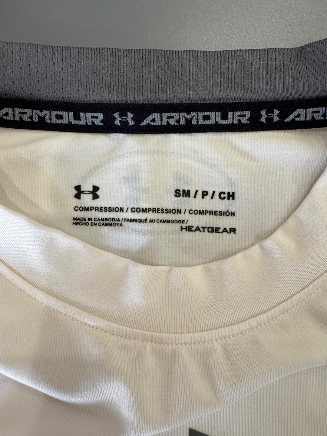 Under Armour Under Armour — спортивная майка без рукавов — фото 2