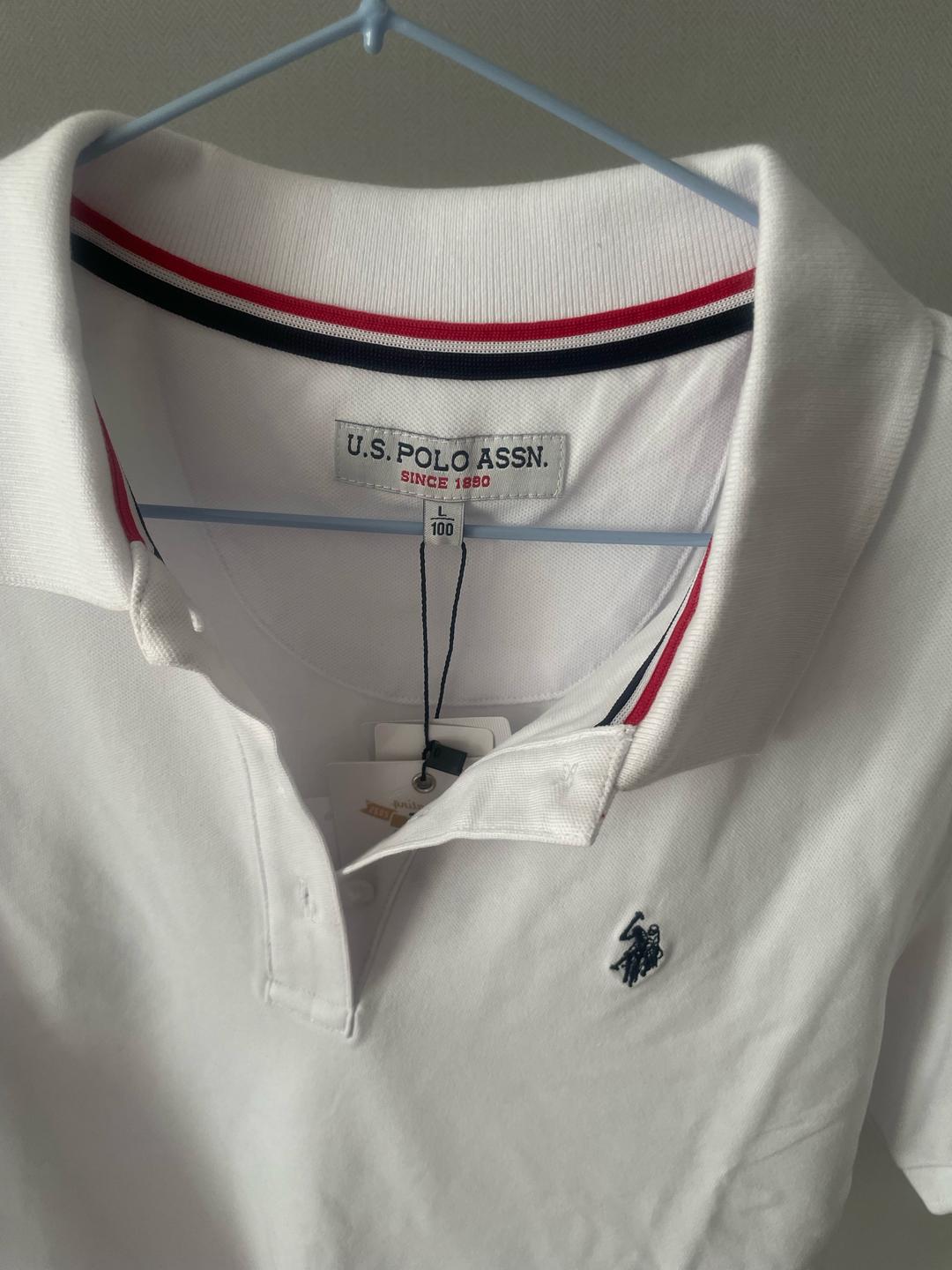 U.S. Polo Assn. женская футболка-поло белого цвета от бренда U.S. Polo Assn. — фото 2
