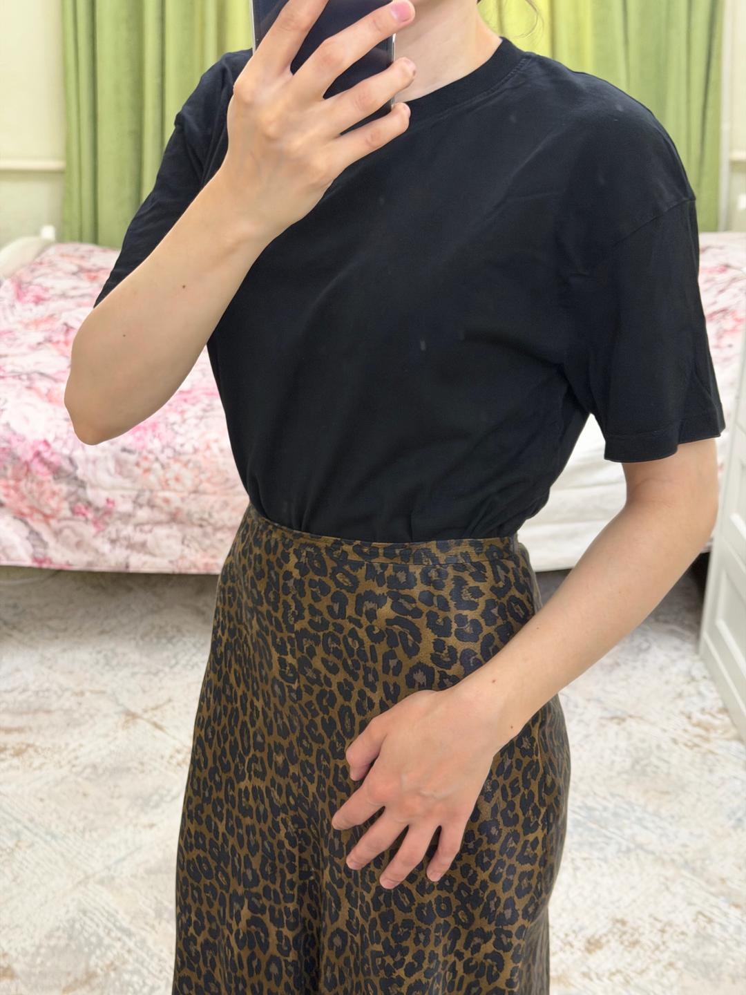Zara Юбка миди с леопардовым принтом и футболка — фото 2