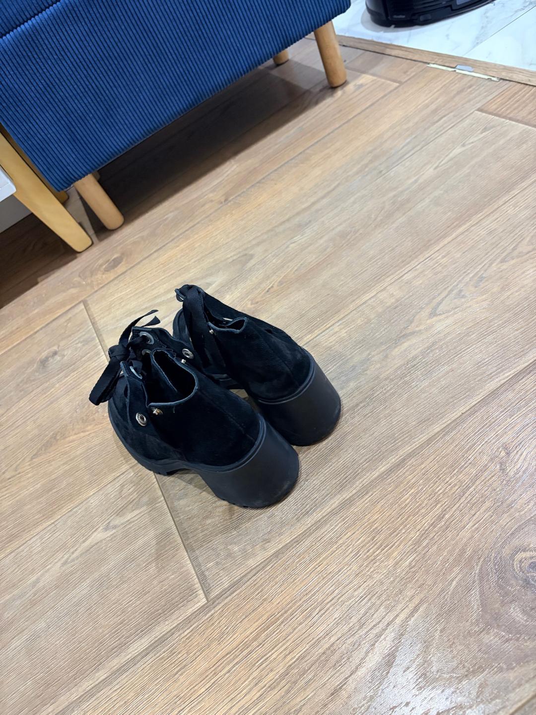 Mary shoes Женские замшевые зимние ботинки на шнуровке, натуральный мех — фото 2