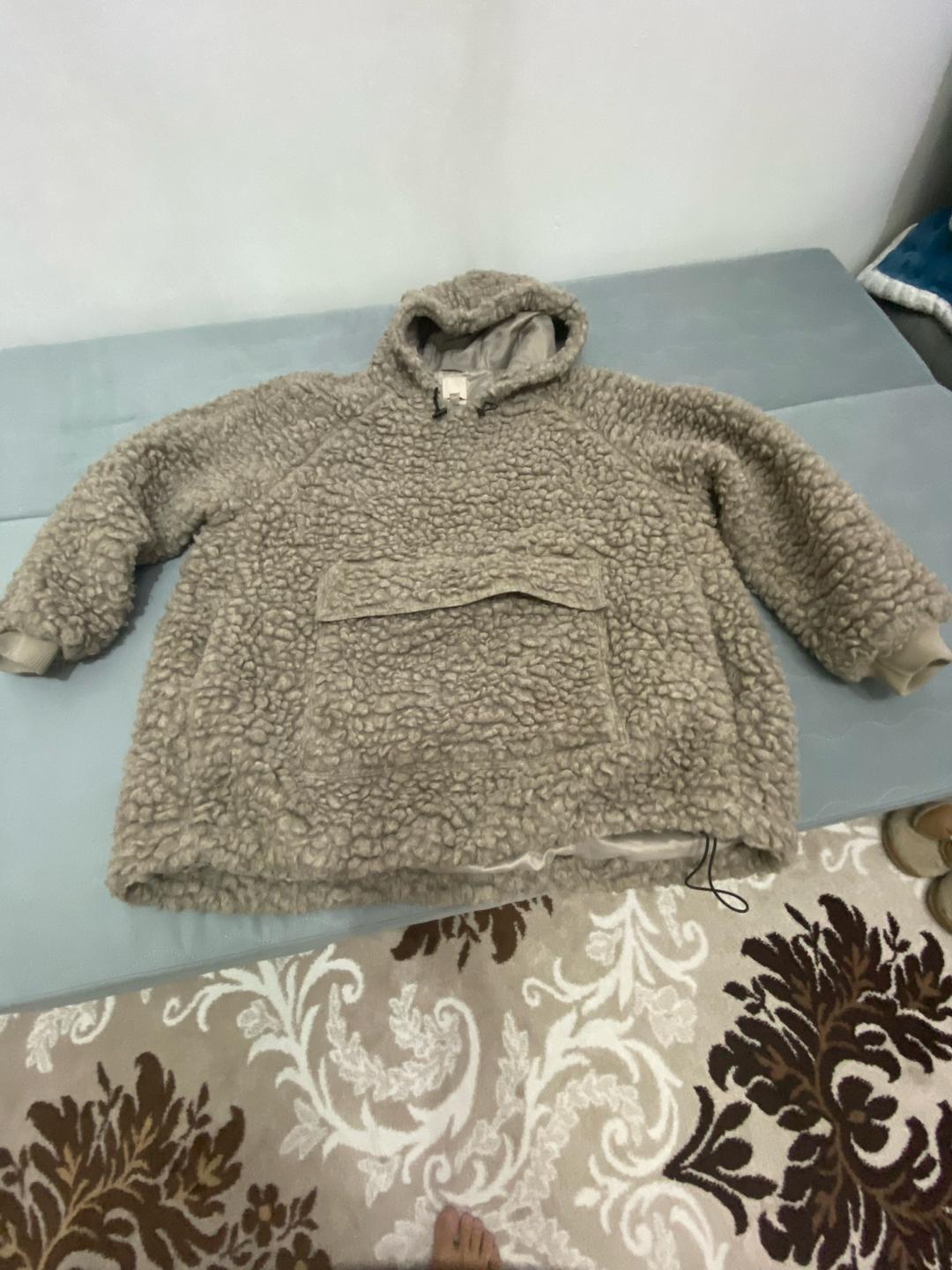 H&M Худи H&M из искусственного меха — фото 2